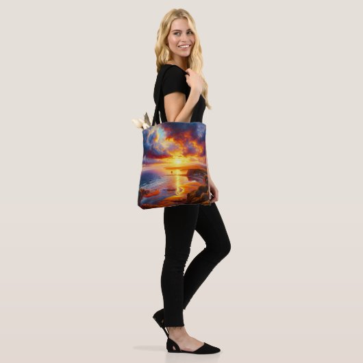 Vuur over de kust tote bag (Op model)