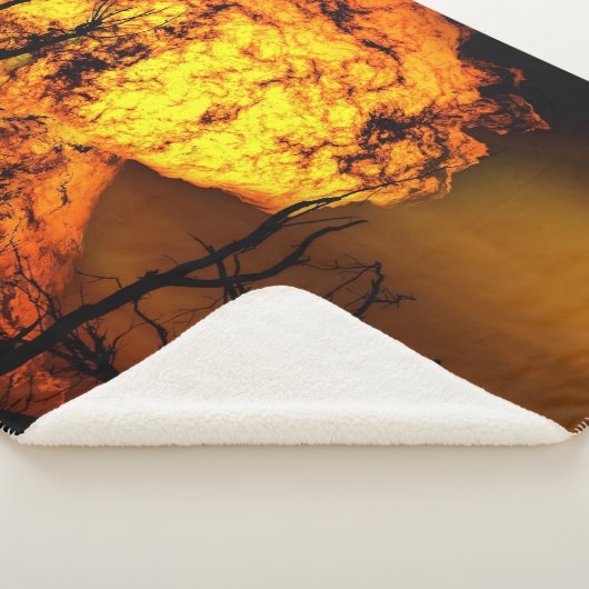 VUURBAL VAN DE APOCALYSPE SHERPA DEKEN (3/4)