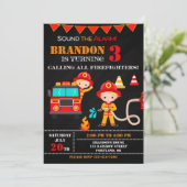 Vuurbrandweerman op verjaardagsfeestdag kaart (Staand voorkant)