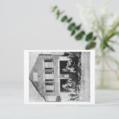 Vuurmannen met apparatuur buiten Firehouse Briefkaart (Staand voorkant)