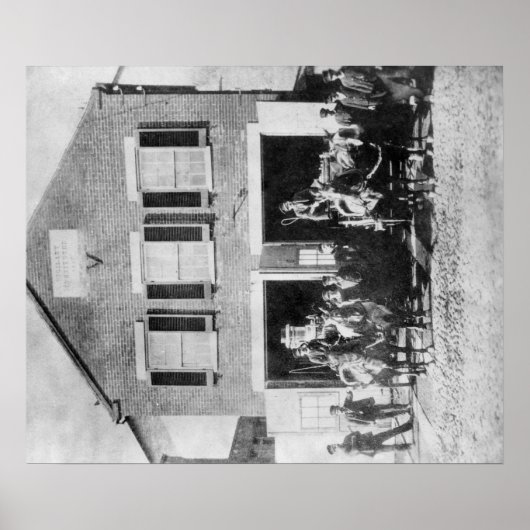 Vuurmannen met apparatuur buiten Firehouse Poster (Voorkant)