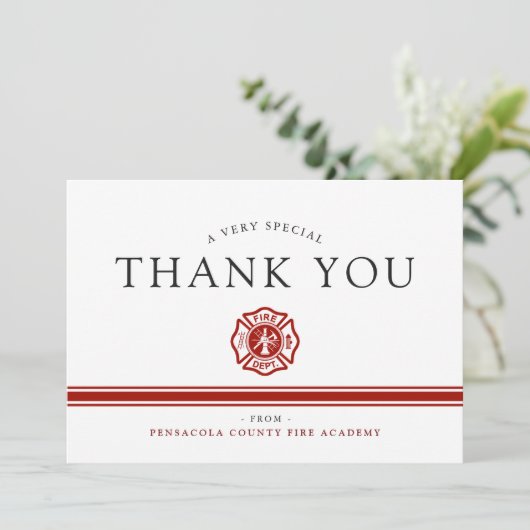 Vuurreddende academie - Aangepaste congraties Bedankkaart (Staand voorkant)