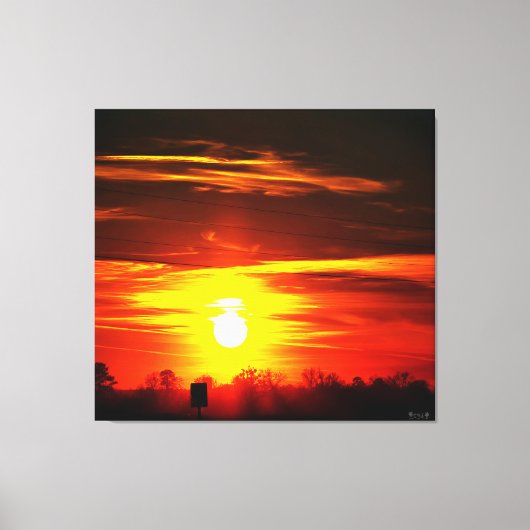 Vuurrijke Zonsondergang Boven Bomen Canvas Afdruk (Voorkant)