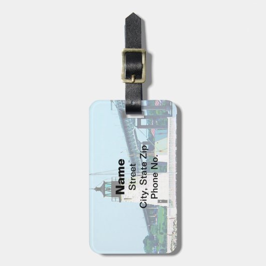 Vuurtoren, brug en boten, Newport, RI Bagagelabel (Voorkant verticaal)