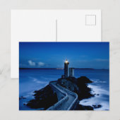 Vuurtoren op de muur in de oceaan 's nachts briefkaart (Voorkant / Achterkant)