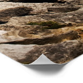 vuurtoren op rotsen met lichte balken poster (Hoek)