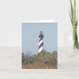 Vuurtoren van Cape Hatteras boven Wetlands Noot Ka Kaart