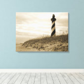 vuurtoren van Cape Hatteras Canvas Afdruk (Insitu (Houten vloer))