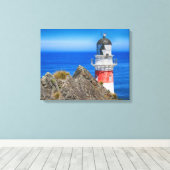 Vuurtoren van Cape Palliser New Zealand Canvas Afdruk (Insitu (Houten vloer))
