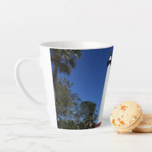 Vuurtoren van Saint Simons Island, opgericht op ee Latte Mok