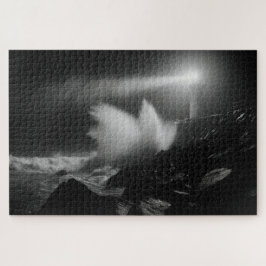 Vuurtoren Vigil over stormachtige Zeeen monochrome Legpuzzel