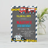 Vuurtruck en politie verjaardagsthema Uitnodiging (Staand voorkant)