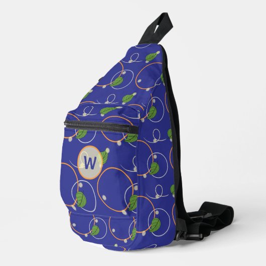 Vuurvliegjes boven water sling bag (Rechterhoek)