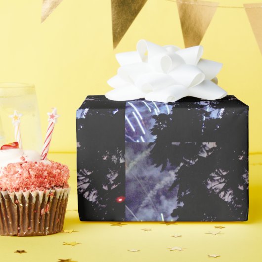 Vuurwerk 1 glanzend inpakpapier (Verjaardagsfeest)