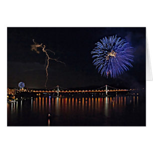 Vuurwerk met bliksem