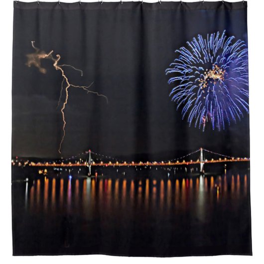 Vuurwerk met bliksem douchegordijn (Voorkant)