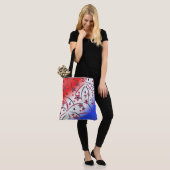 Vuurwerk op rood wit blauw tote bag (Op model)