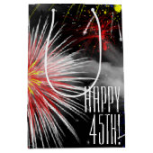 Vuurwerk van 45e verjaardag in wolken Gemiddelde G Medium Cadeauzakje (Voorkant)
