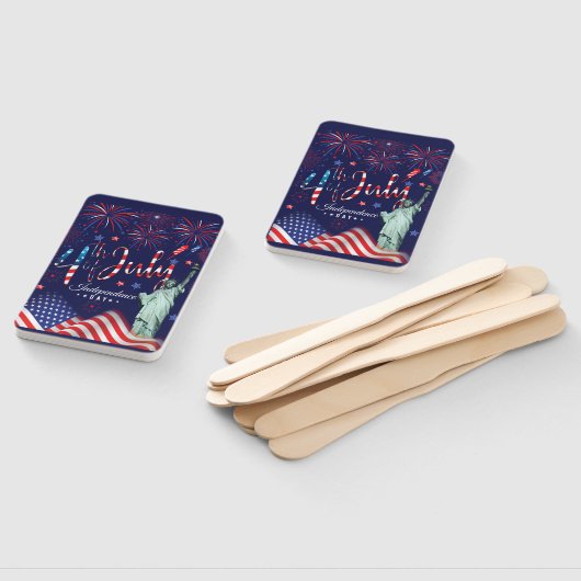 vuurwerk vierde juli met het vrijheidsbeeld handwaaier