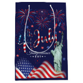 vuurwerk vierde juli met het vrijheidsbeeld medium cadeauzakje (Voorkant)