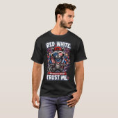 Vuurwerk Wasbeer 4 juli T-shirt (Voorkant volledig)
