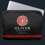 Vuurwerker | Maltees kruissymbool zwart Laptop Sleeve<br><div class="desc">Een aangepast hoesje met de naam 'Firefighter' voor zwarte laptop op maat van de vrijwilliger.  Het Maltese Kruis is representatief voor Amerikaanse brandweerlieden en brandweerlieden.</div>