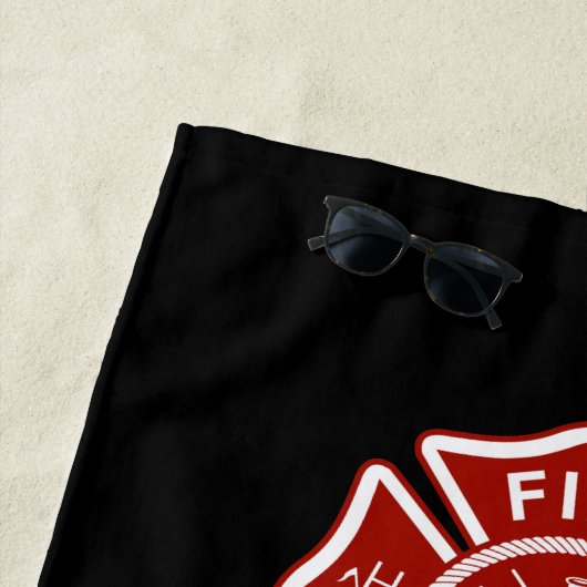 Vuurwerker | Maltees kruissymbool zwart Strandlaken (In situ)