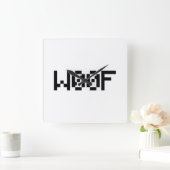 W00F [Dierengeluiden in leetspreken] Vierkante Klok (Huis)