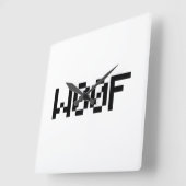 W00F [Dierengeluiden in leetspreken] Vierkante Klok (Hoek)