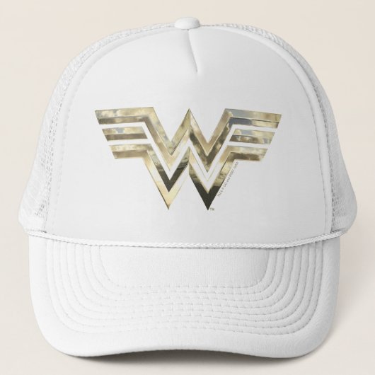 W84 | Golden Wonder Logo Trucker Pet (Voorkant)