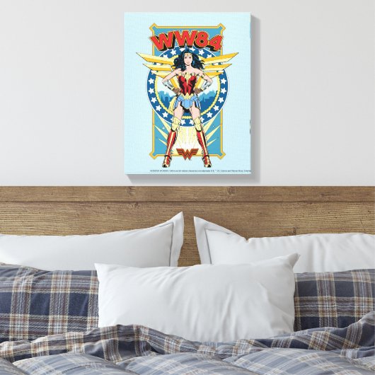 W84 | Retro Comic Wonder Woman Character Badge Canvas Afdruk (Insitu (Slaapkamer))