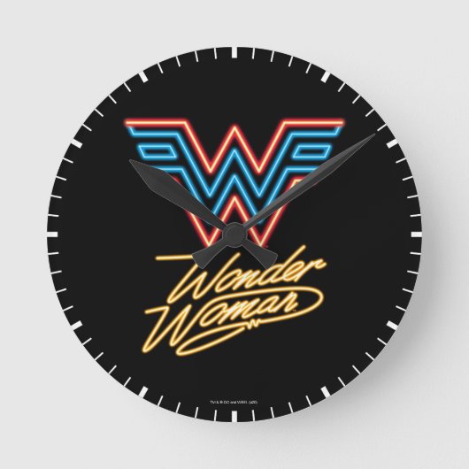 W84 | Wonder Woman Neon Light Logo Ronde Klok (Voorkant)