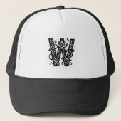 W Letter Embroidered Hat Cap – Stylish & Minimal H Trucker Pet (Voorkant)