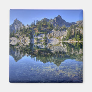 WA, Alpine Lakes Wilderness, Gem Lake, met 2 Magneet
