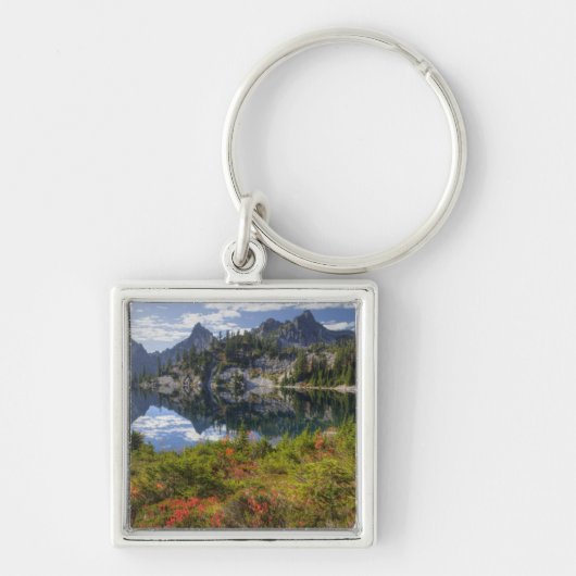 WA, Alpine Lakes Wilderness, Gem Lake, met Sleutelhanger (Voorkant)