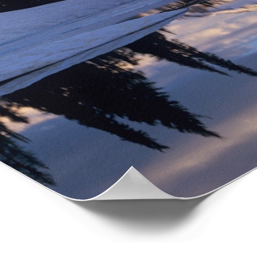 WA, Mt. Rainier NP, Mt. Rainier en wolken Poster (Hoek)