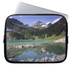 WA, Okanogan NF, Lewis Lake en Black Peak Laptop Sleeve