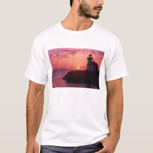 WA, San Juan Island, Lime Kiln Lighthouse, 1919, T-shirt