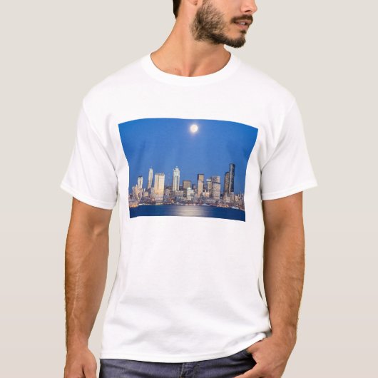 WA, Seattle, Seattle skyline en Elliott Bay 3 T-shirt (Voorkant)