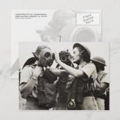 WAAF met gasmaskers Briefkaart (Voorkant / Achterkant)