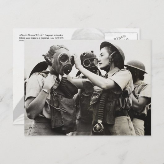 WAAF met gasmaskers Briefkaart (Voorkant / Achterkant)