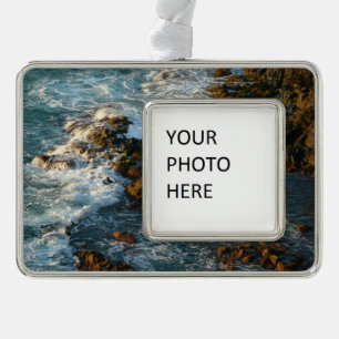 Waar de oceaan de Rocks ontmoet Verzilverd Omlijst Ornament