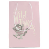 Waar de Wilde Dingen Citaat zijn - Roze Medium Cadeauzakje (Voorkant)
