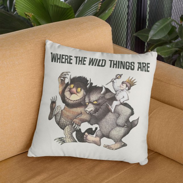 Waar de Wilde Dingen Zijn Personages Kussen (Pillow on chair)