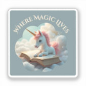 Waar Magie Leeft - Schattigee Eenhoorn Sticker (Voorkant)
