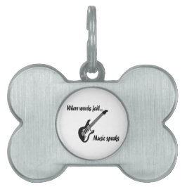 Waar woorden ontbreken, spreekt muziek huisdieren naamplaatje