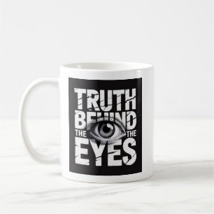 Waarheid Achter De Ogen 👁️ – Grunge Typografie  Koffiemok