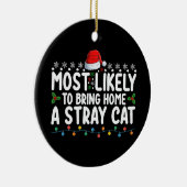 Waarschijnlijk brengt hij een verdwaalde kat mee n keramisch ornament (Rechts)