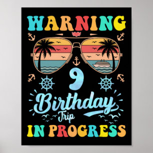 Waarschuwing 9e verjaardagsreis in uitvoering Funn Poster