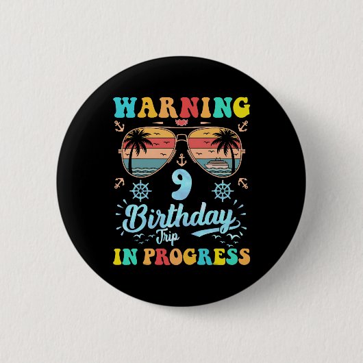 Waarschuwing 9e verjaardagsreis in uitvoering Funn Ronde Button 5,7 Cm (Voorkant)